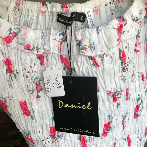 Off-The-Shoulder Puff Sleeve Floral Blouse Top